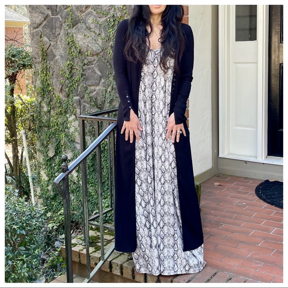 ✨LAST ONE✨Chic black long knit Cardigan - Picture 3 of 5